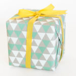 triangle-gift-wrap